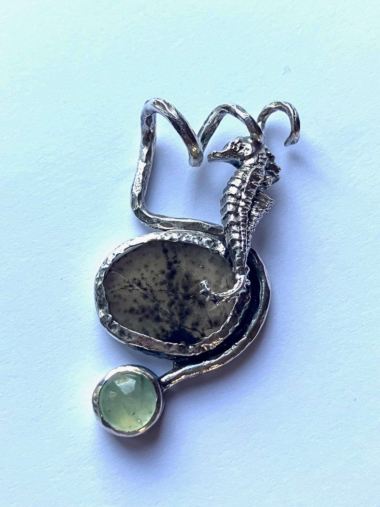 Seahorse Twist Pendant with Dendritic Agate