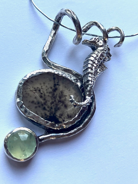 Seahorse Twist Pendant with Dendritic Agate