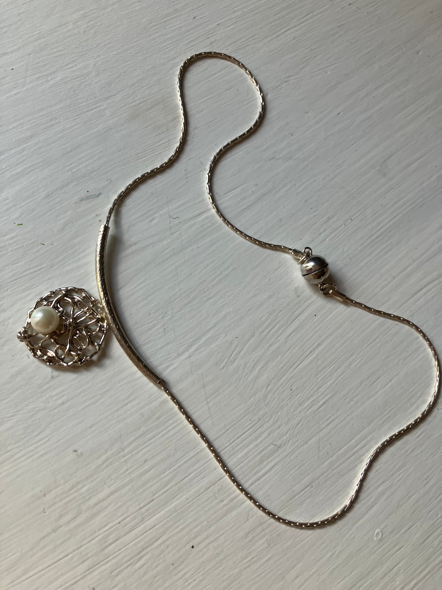 Pearl on wire pendant necklace