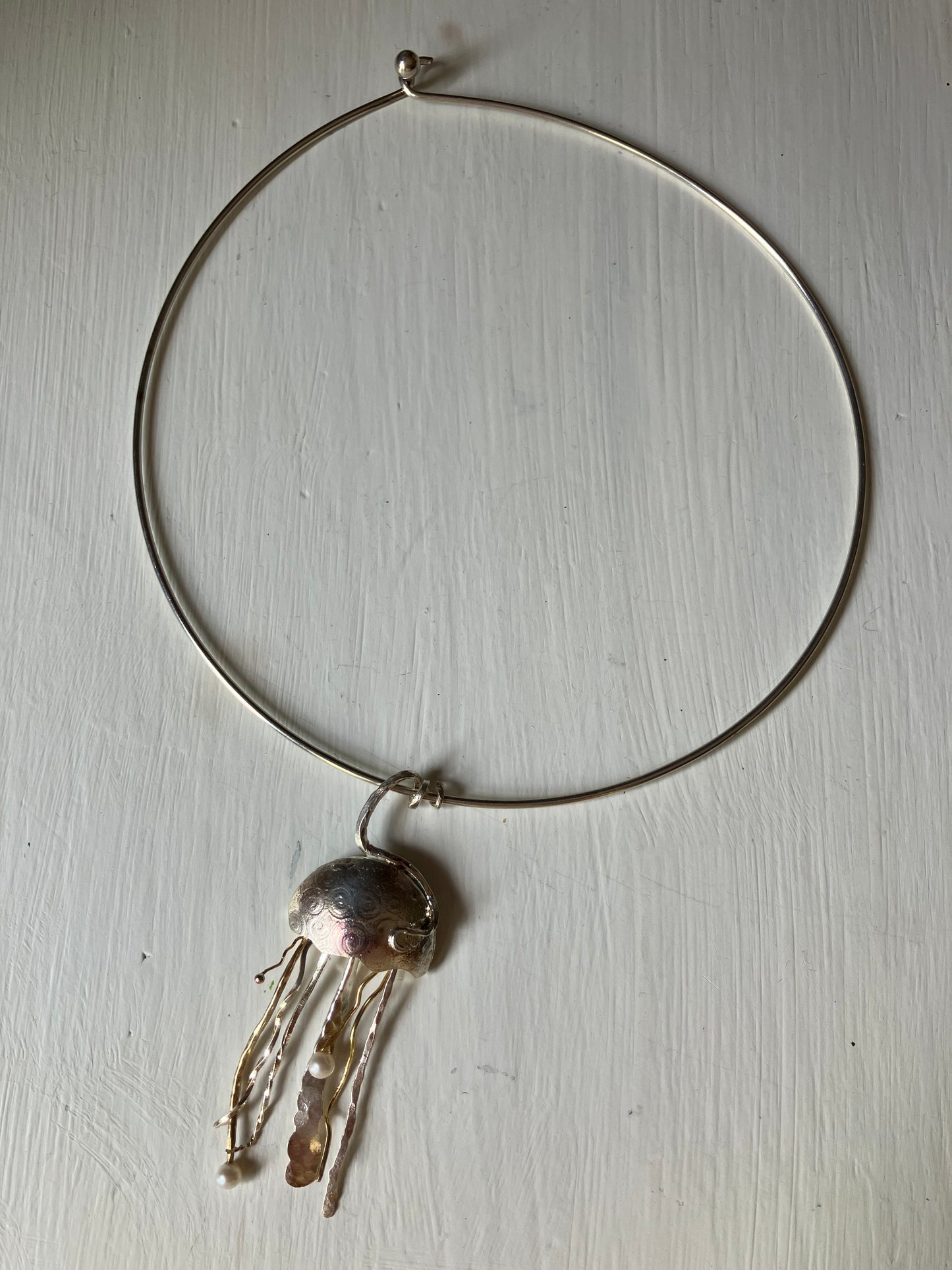 Jellyfish on Collar