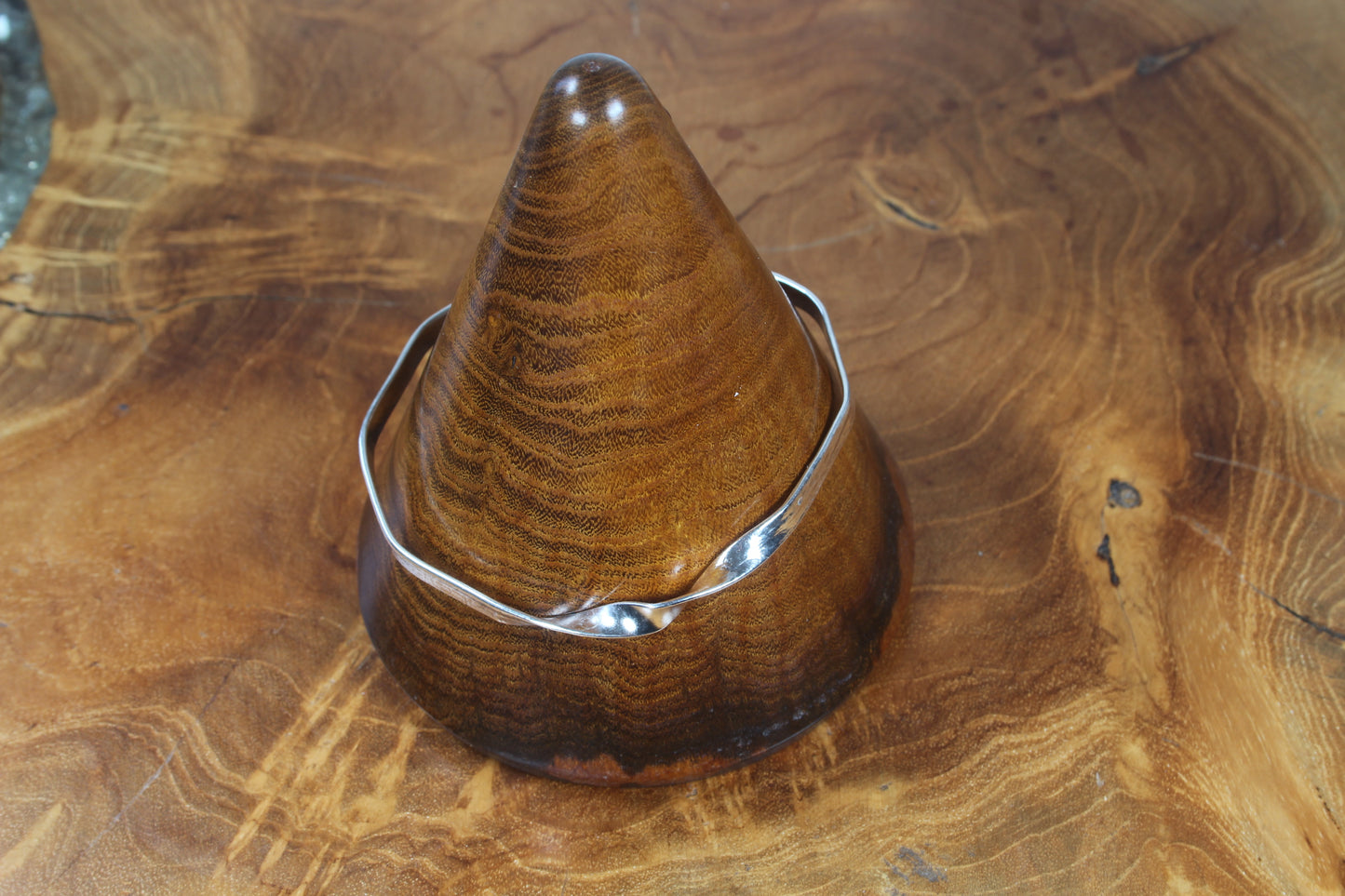 Silver Bangle with Twist