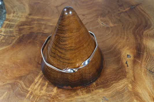 Silver Bangle with Twist