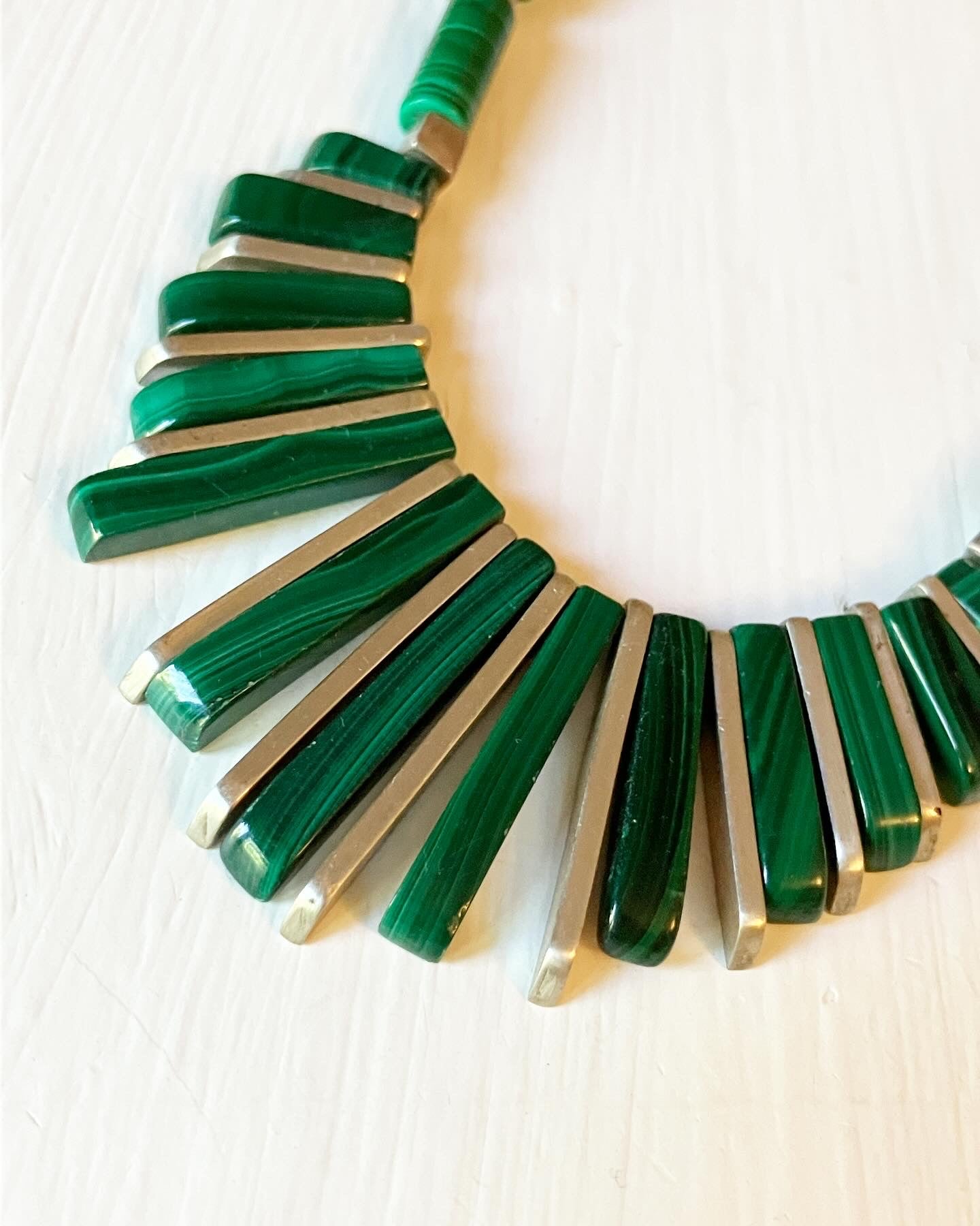 Green Bead & Silver Cleopatra Deco Necklace