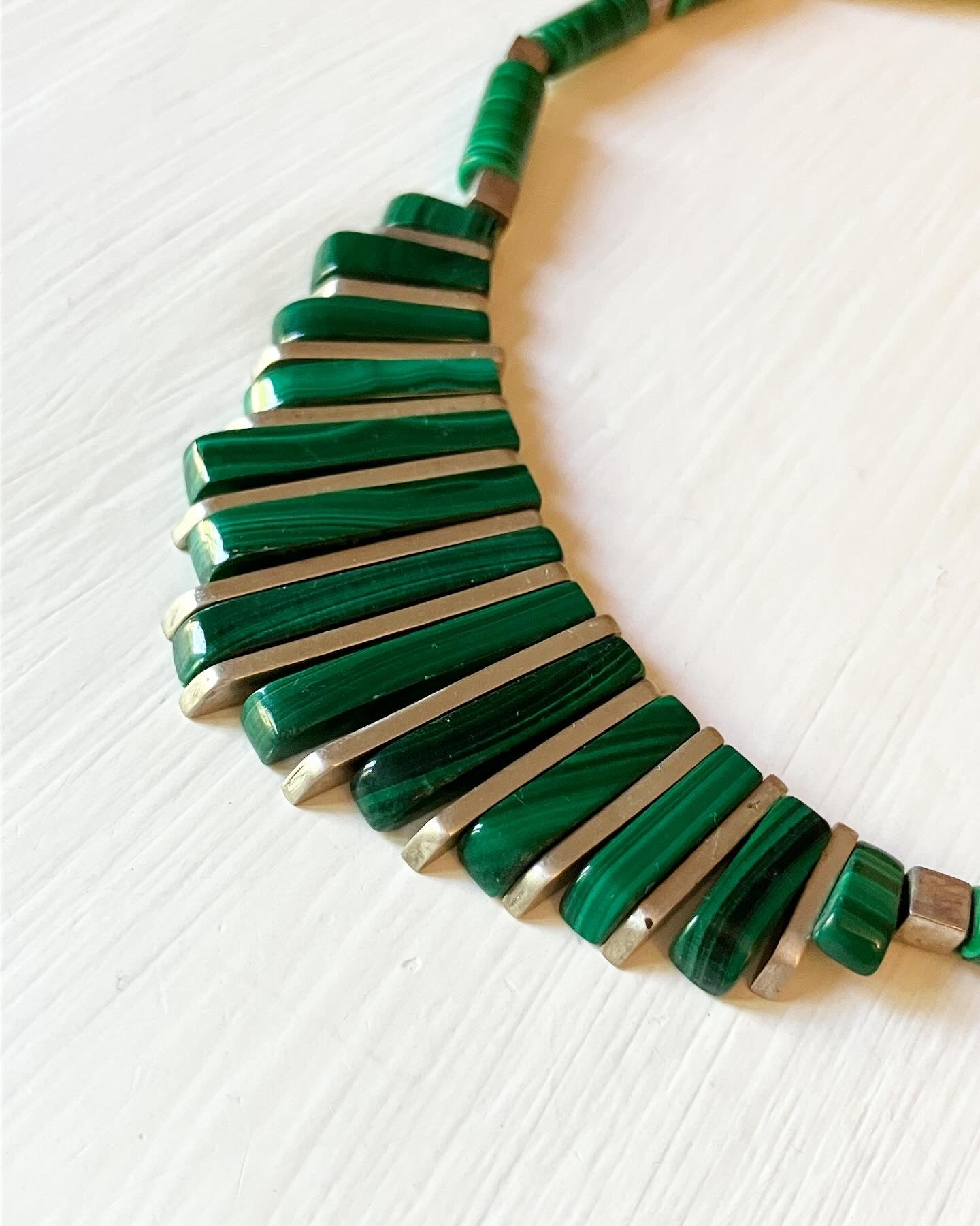 Green Bead & Silver Cleopatra Deco Necklace