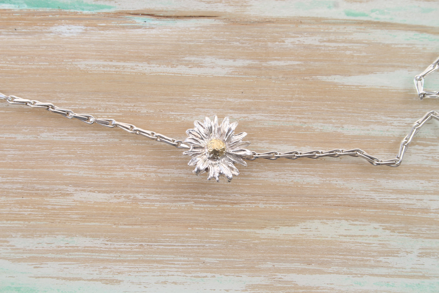 Single Daisy Pendant