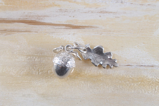 Medium Silver Acorn Pendant with Leaf