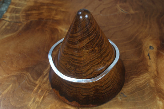 Silver rounded thin 3 sided bangle